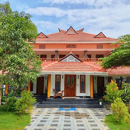 Telma Beach Homestay Mararikulam Exterior photo