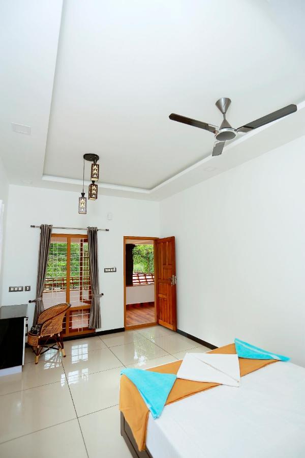 Telma Beach Homestay Mararikulam Exterior photo
